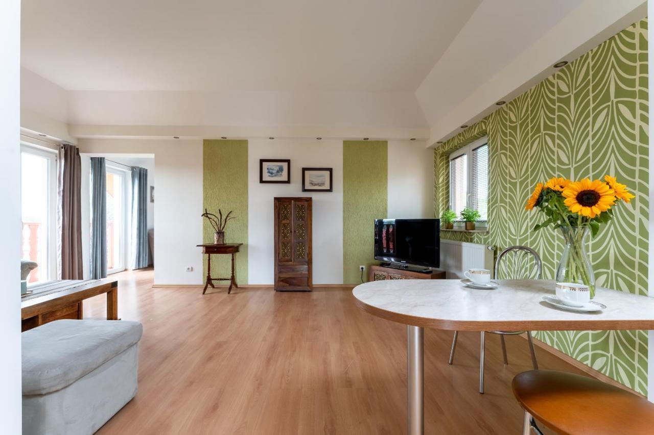 Apartament Green Hill Z Balkonem I Widokiem Na Karkonosze - Space Apart Jelenia Góra Εξωτερικό φωτογραφία